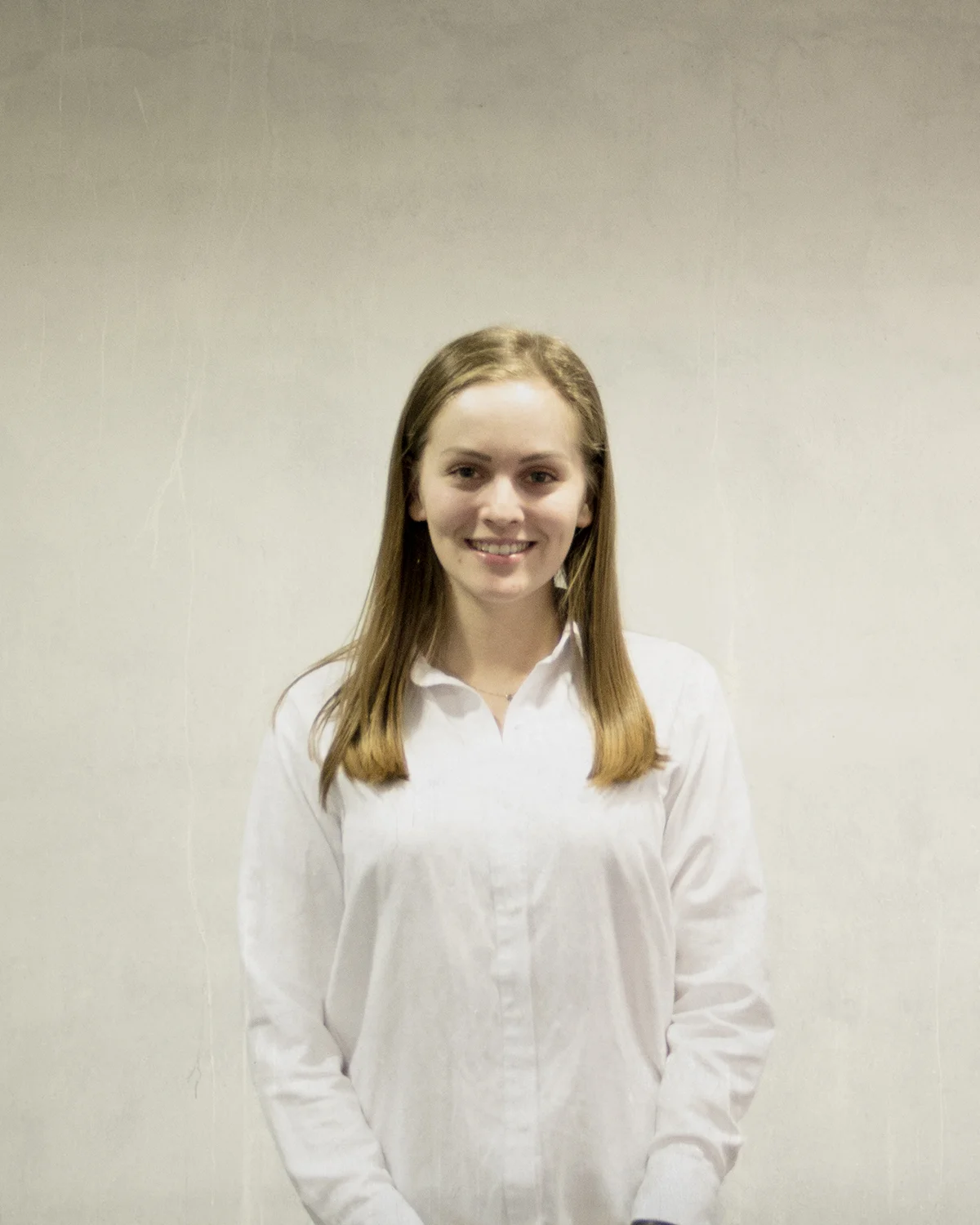 DANIJELA VUJICIC Product Manager T: +43 1 318 55 22-240 F: +43 1 318 55 22-900 E: danijela.vujicic@multigate.at