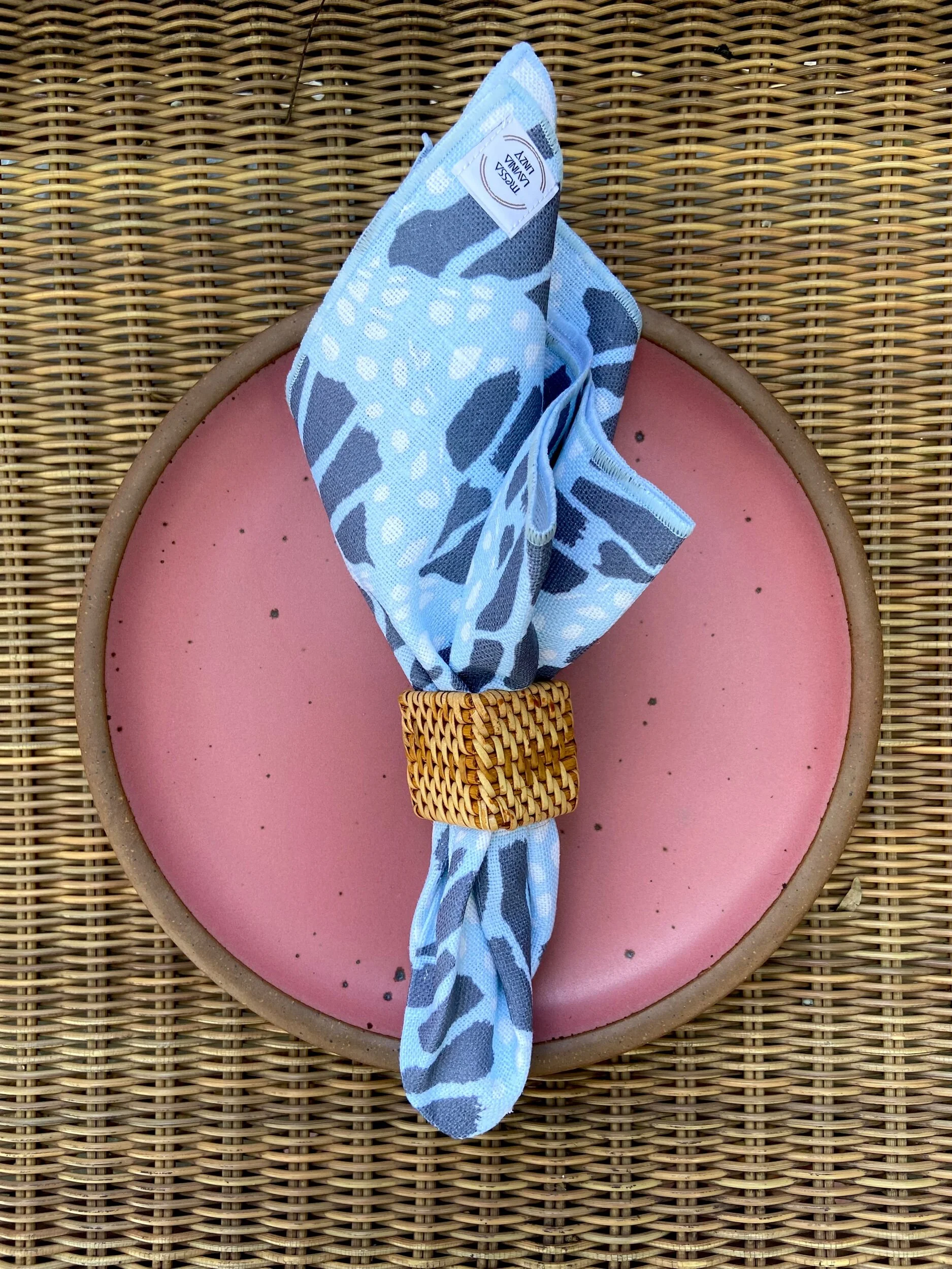 2073F54B-394D-433C-AB98-5DF3F2942799