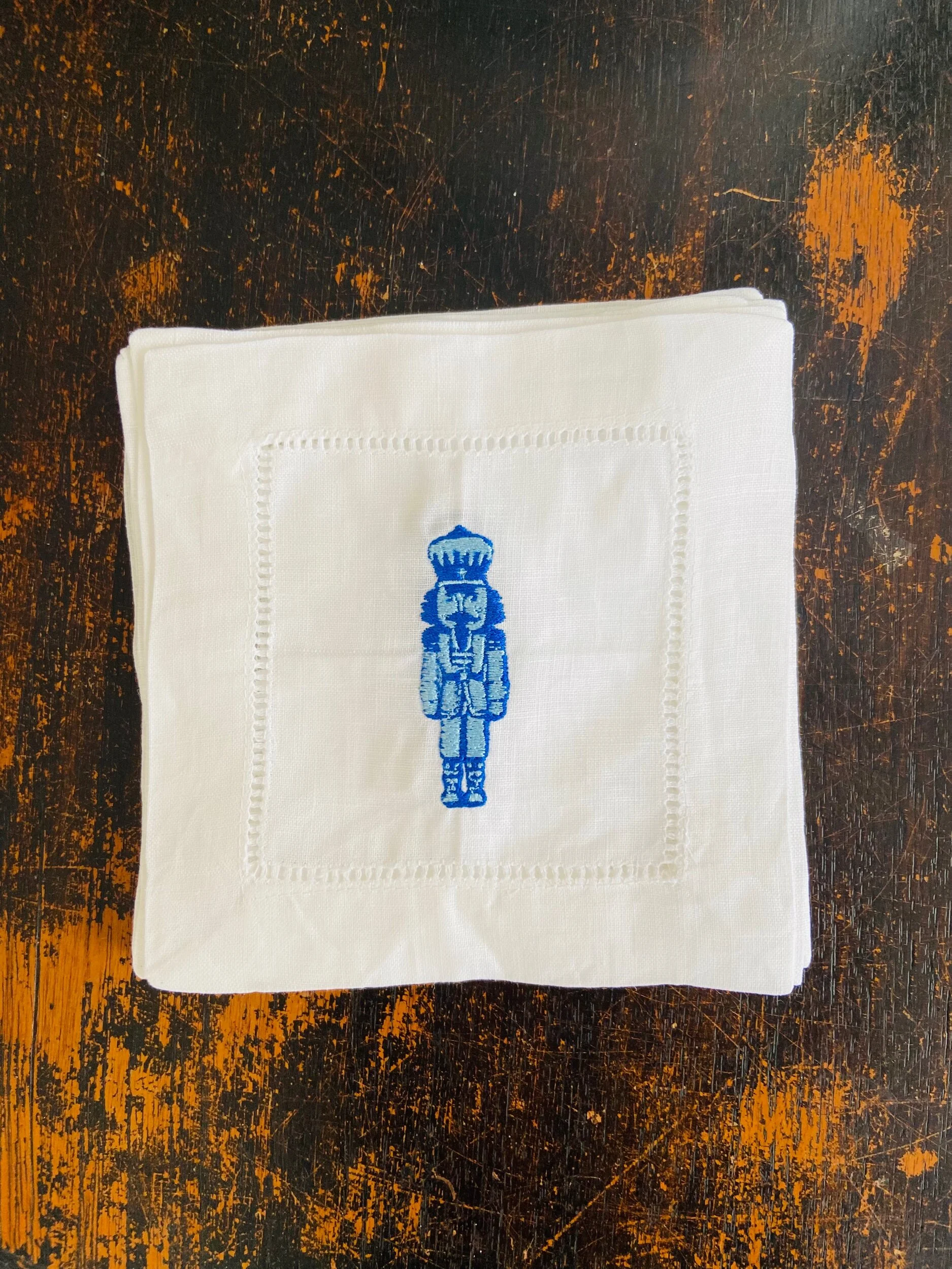 BAFFA825-AB5B-42B9-BF24-F181DFA379BA