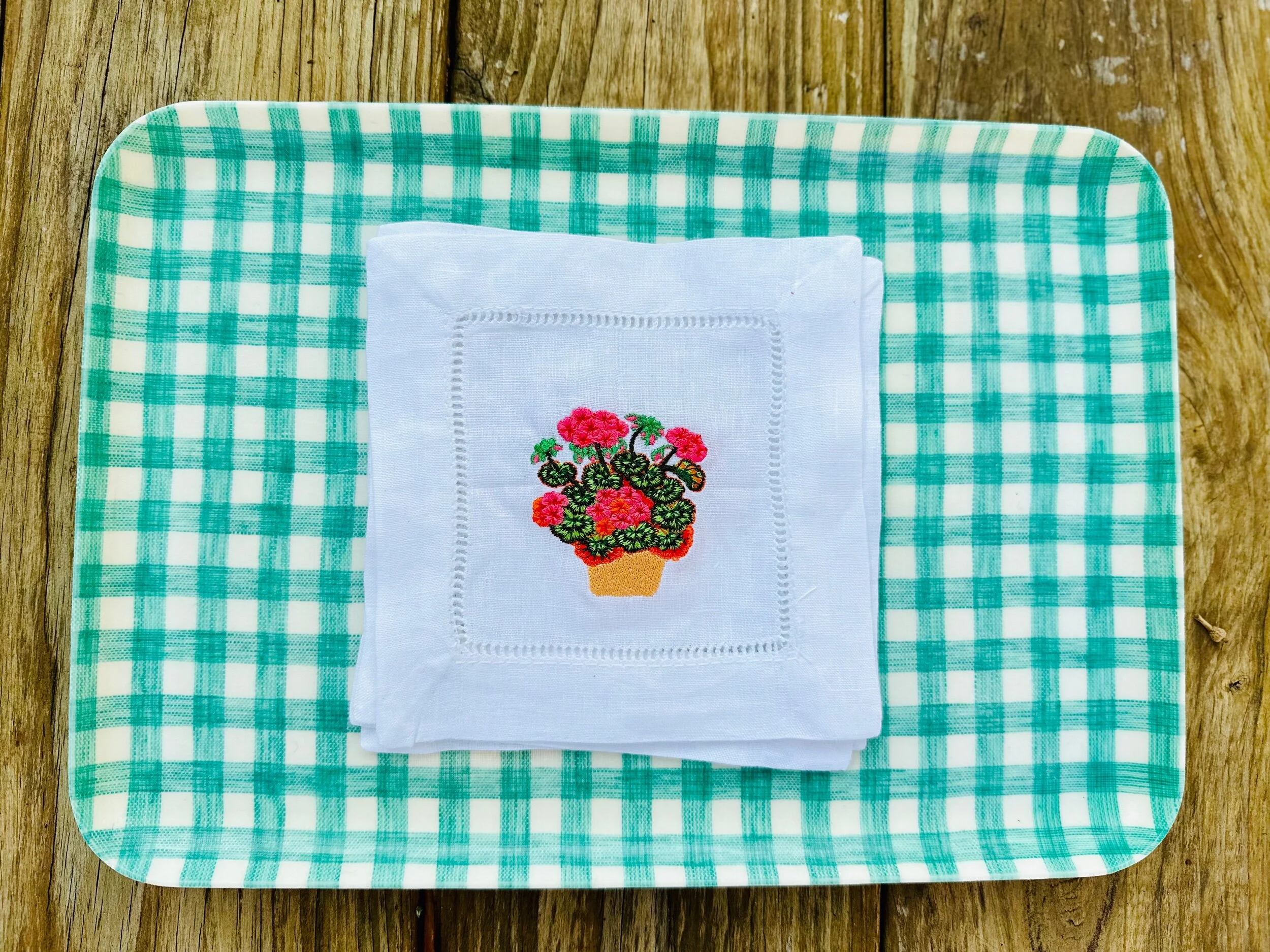 CDCC8886-7B10-4B2E-836C-41D7C42E5294