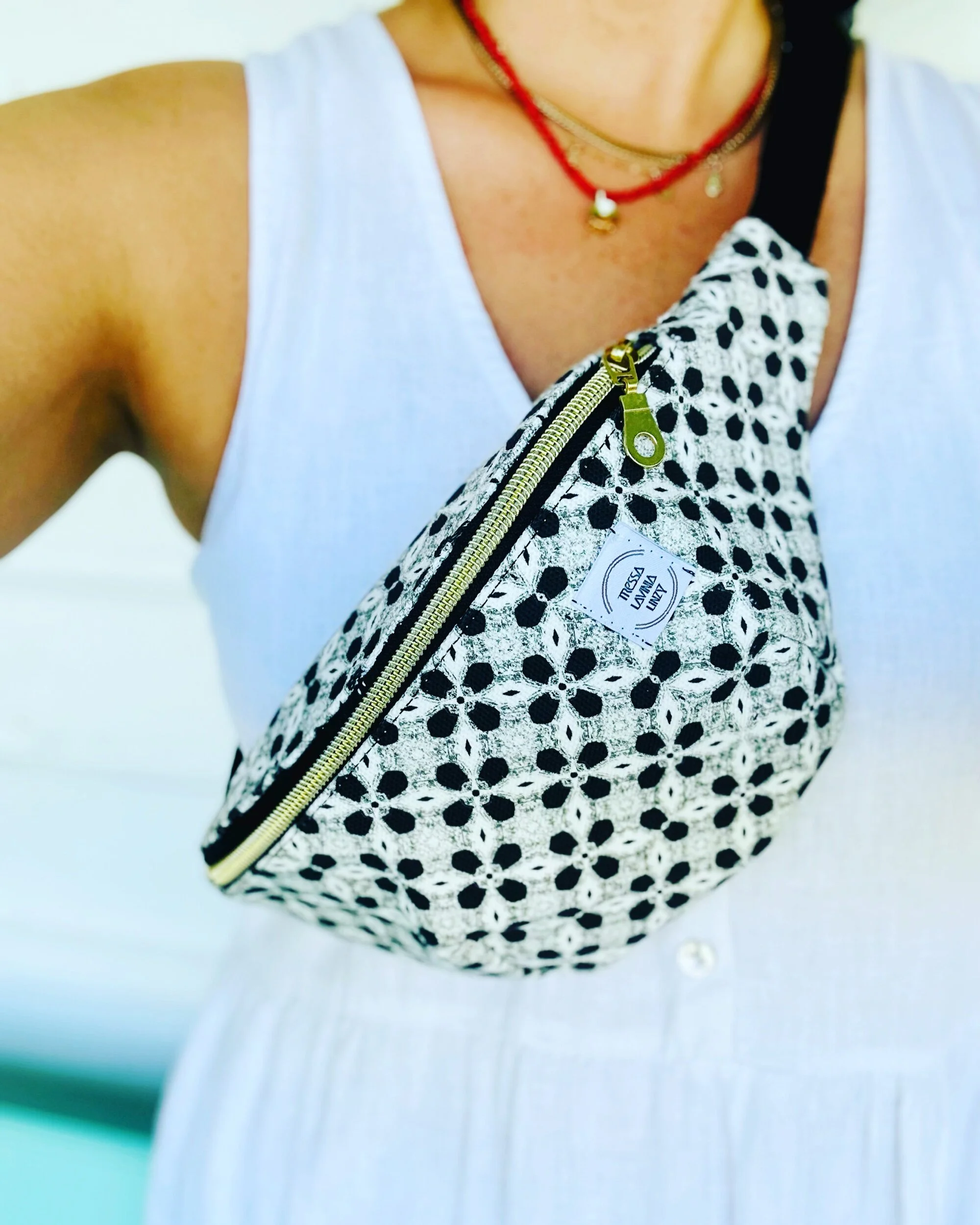 D4476EB5-FC9A-4F01-B20D-ECBEB4657ABE