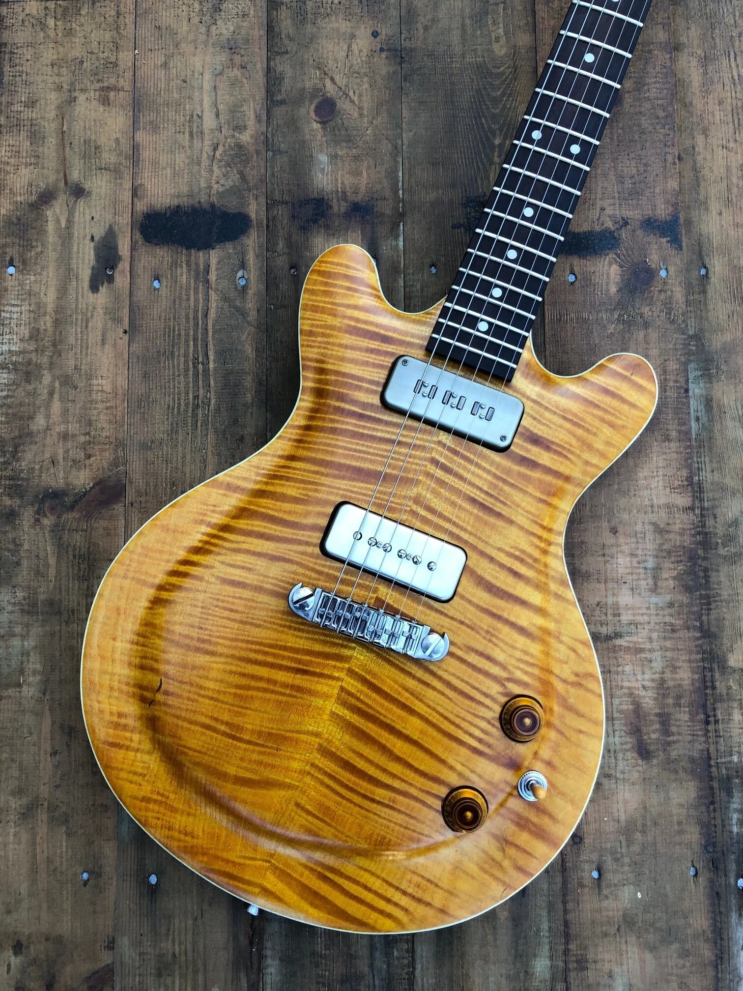 Carve top guitar 2.jpg