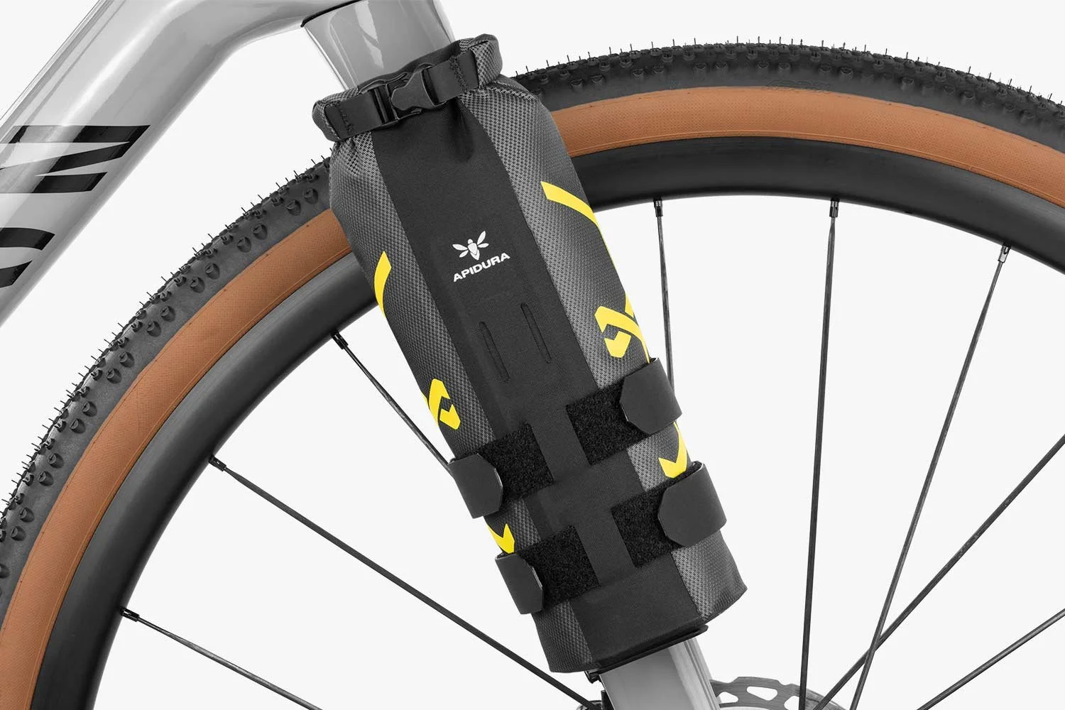 apidura-expedition-cargo-pack-on-bike-1.jpg