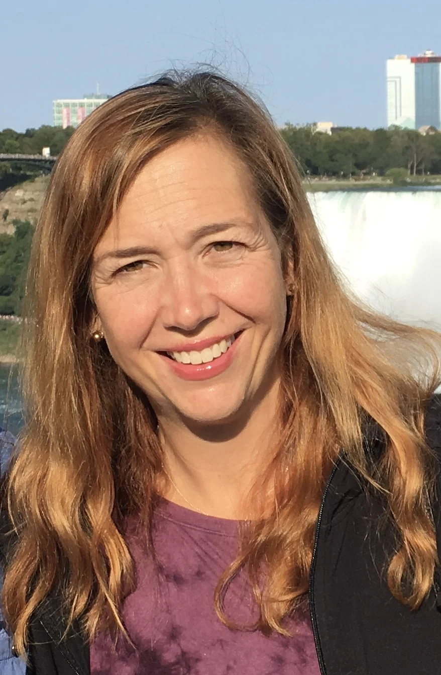 Jen 2017 Headshot.jpeg