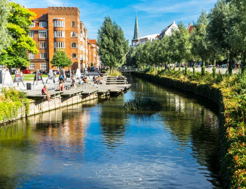 PhD candidate Mehmet Sinan Bermek presented at the 29th European Group for Intelligent Computing in Engineering (EG-ICE) Workshop in Aarhus, Denmark