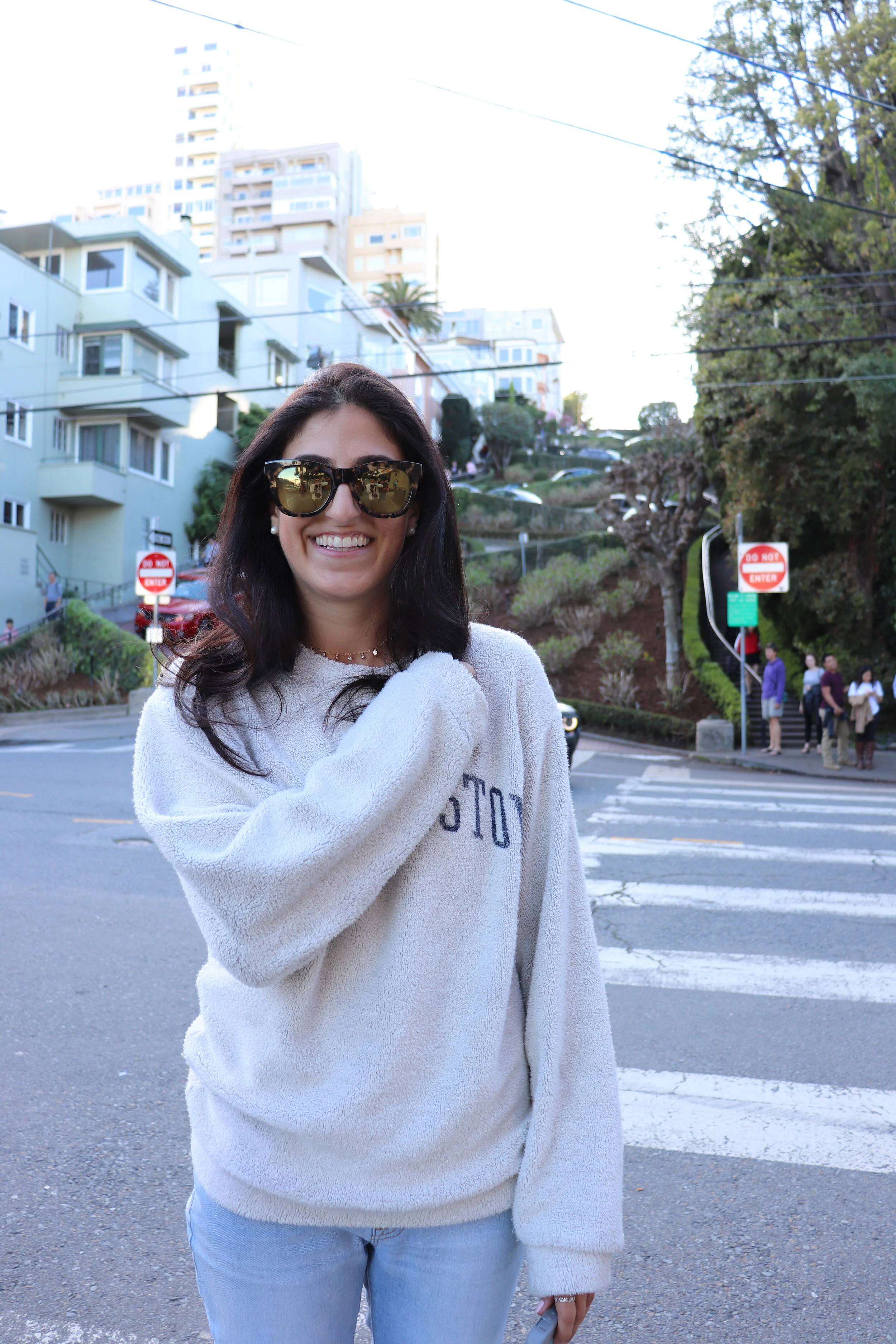 Oh, the Places Anayis Goes!