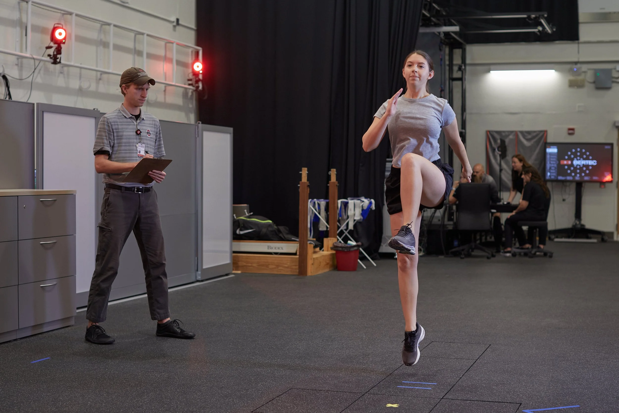 Force Plates and Their Role in Sports Performance 