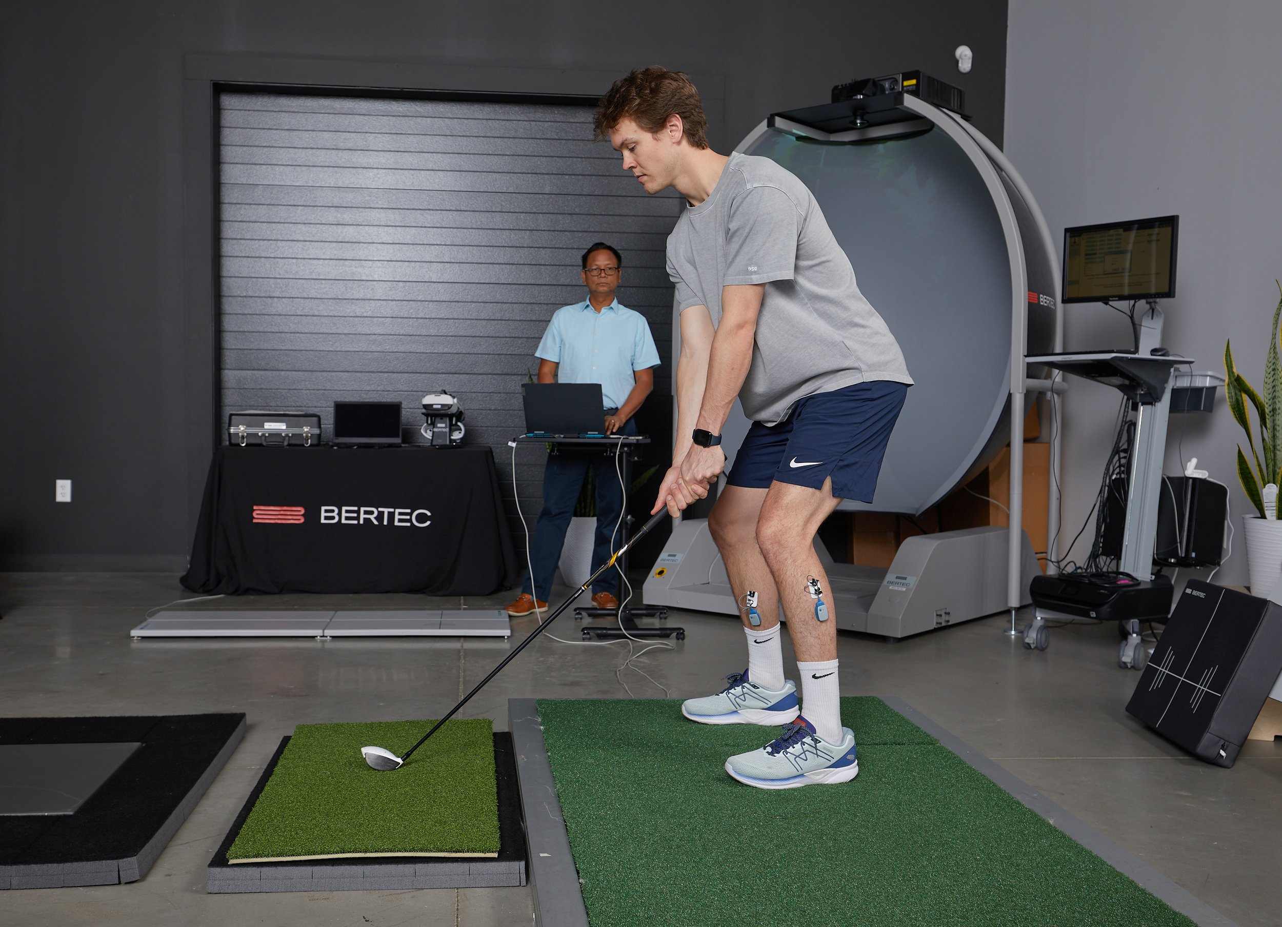Golf Force Plates: The Future of Swing Analysis 