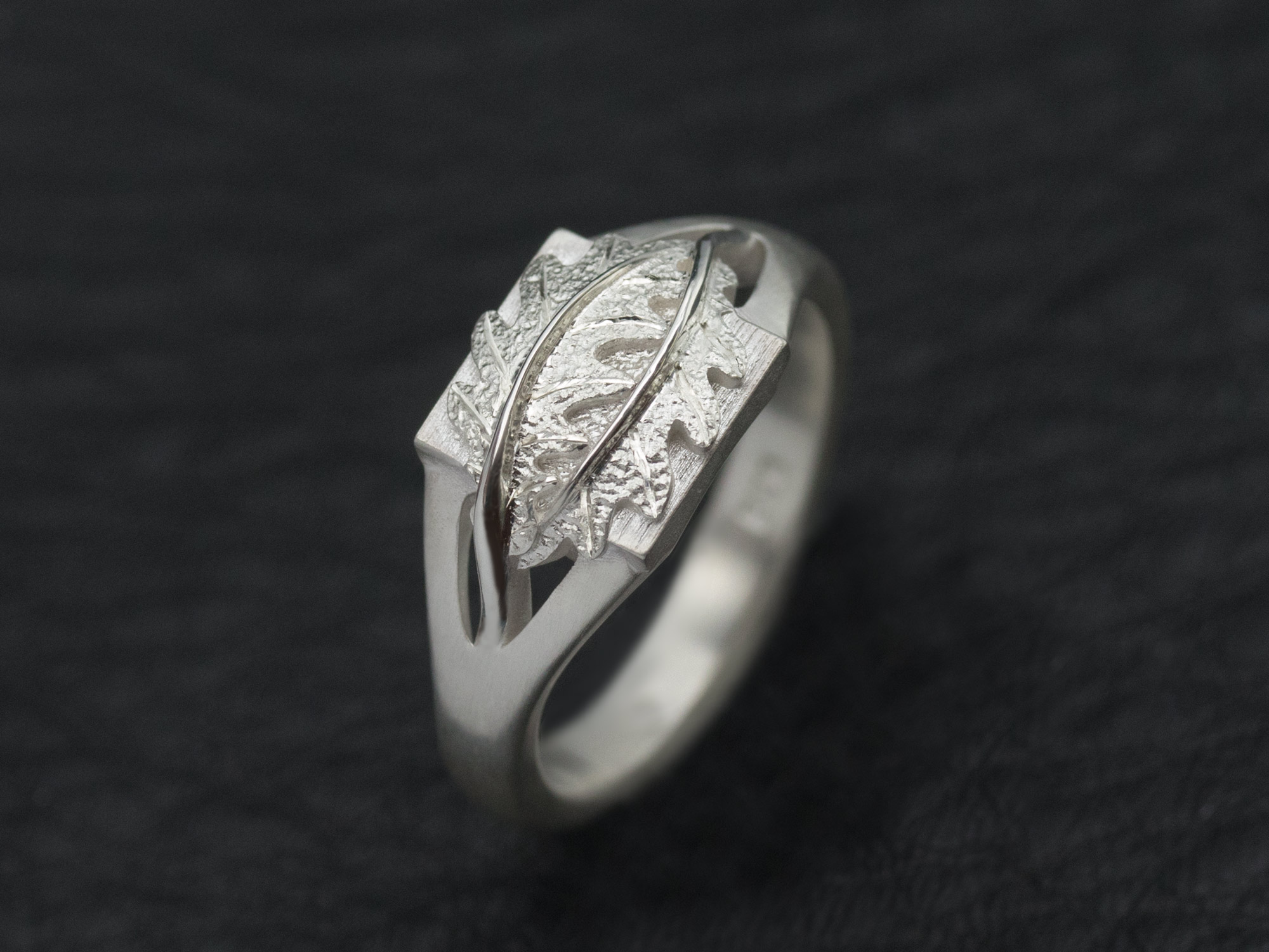 bague-argent-feuille-de-chene-220