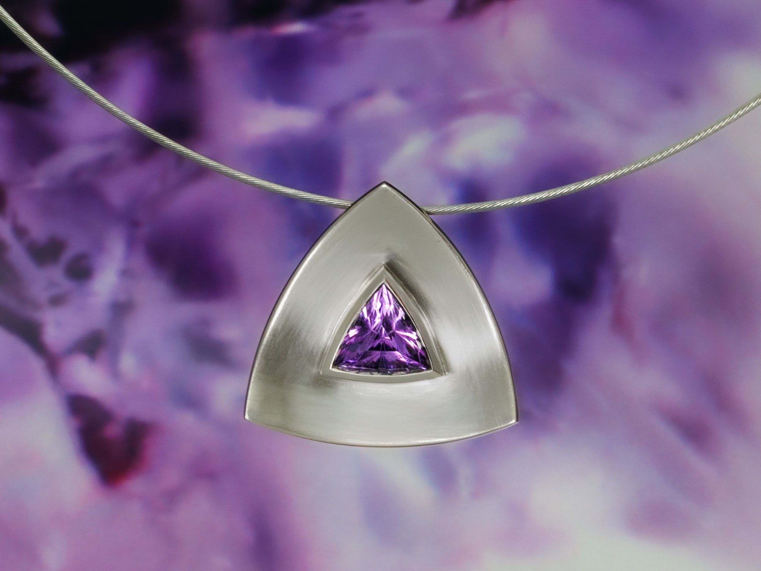 pendentif-or-blanc-amethyste