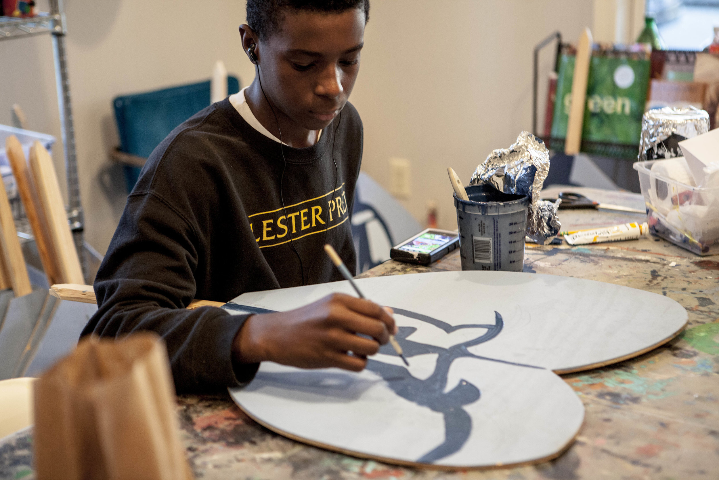 donte-painting-a-grizz-heart.jpg