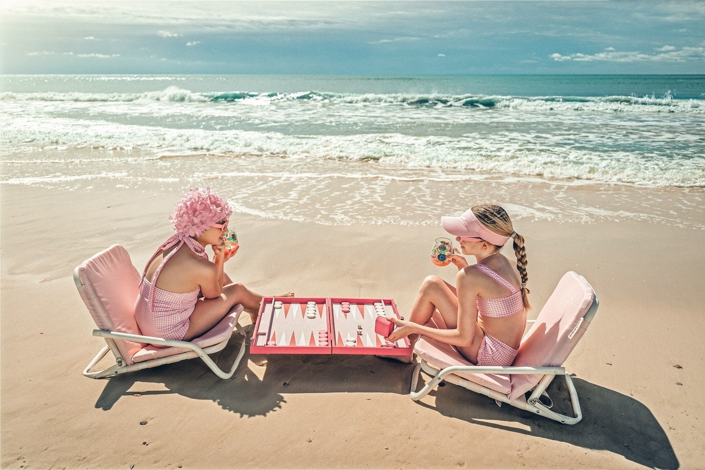 Backgammon babes&hellip;
The girls have recently discovered backgammon, and really enjoy it. I have to say I&rsquo;m pretty pumped it caught on because it&rsquo;s just the cutest thing. 
Inspired by @slimaarons and @nickmelephotography backgammon sho