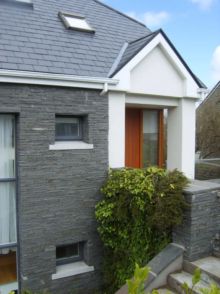 Lahinch Porch.JPG