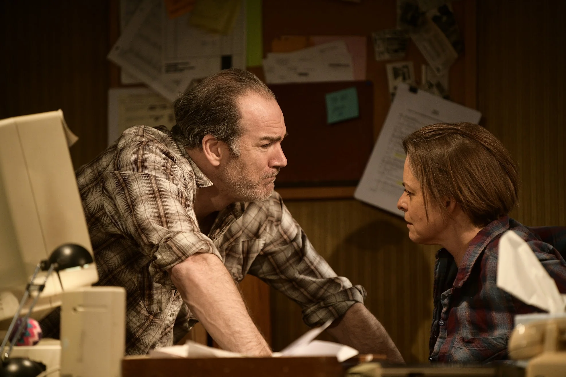 Steven Rishard as Bryan and Suli Holum as QZ