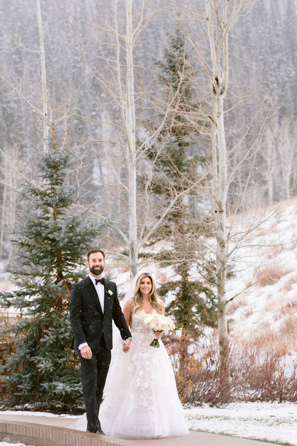 montage-deer-valley-winter-wedding-22.jpg