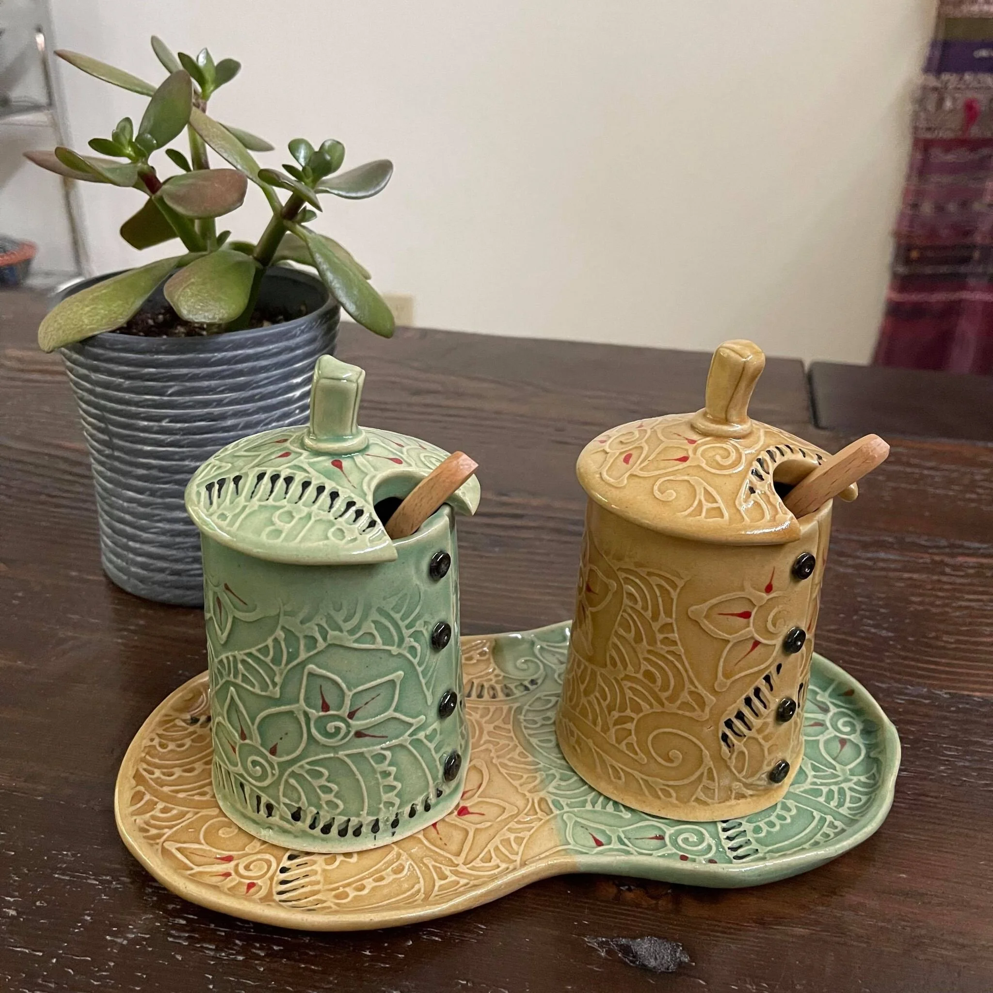 Custom listing Two jar set with tray