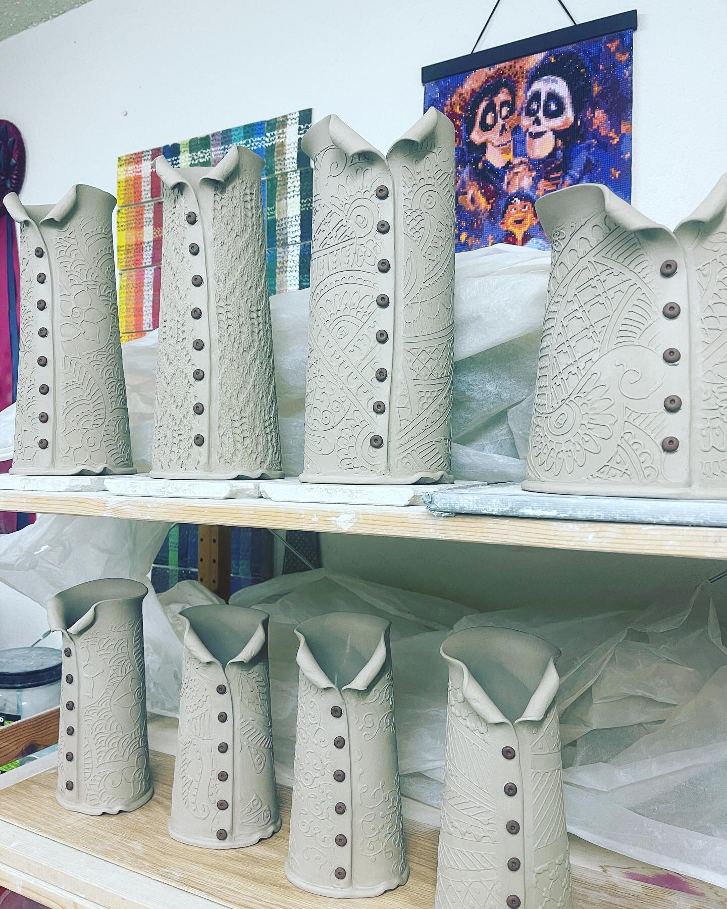 In production mode getting ready for @fiberfusionnw first weekend of June.
#fiberfusionnw #handbuiltpottery #handmade #creativewithclay #charansachar