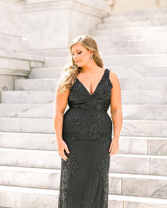 Sweet Haley has now gotten to experience her graduation and the prom! So happy that our area seniors are getting a delayed celebration. She was just stunning in her black beaded gown! .
.
.
.
.
#gameoftones #justgoshoot #adventuresession #georgiaphot