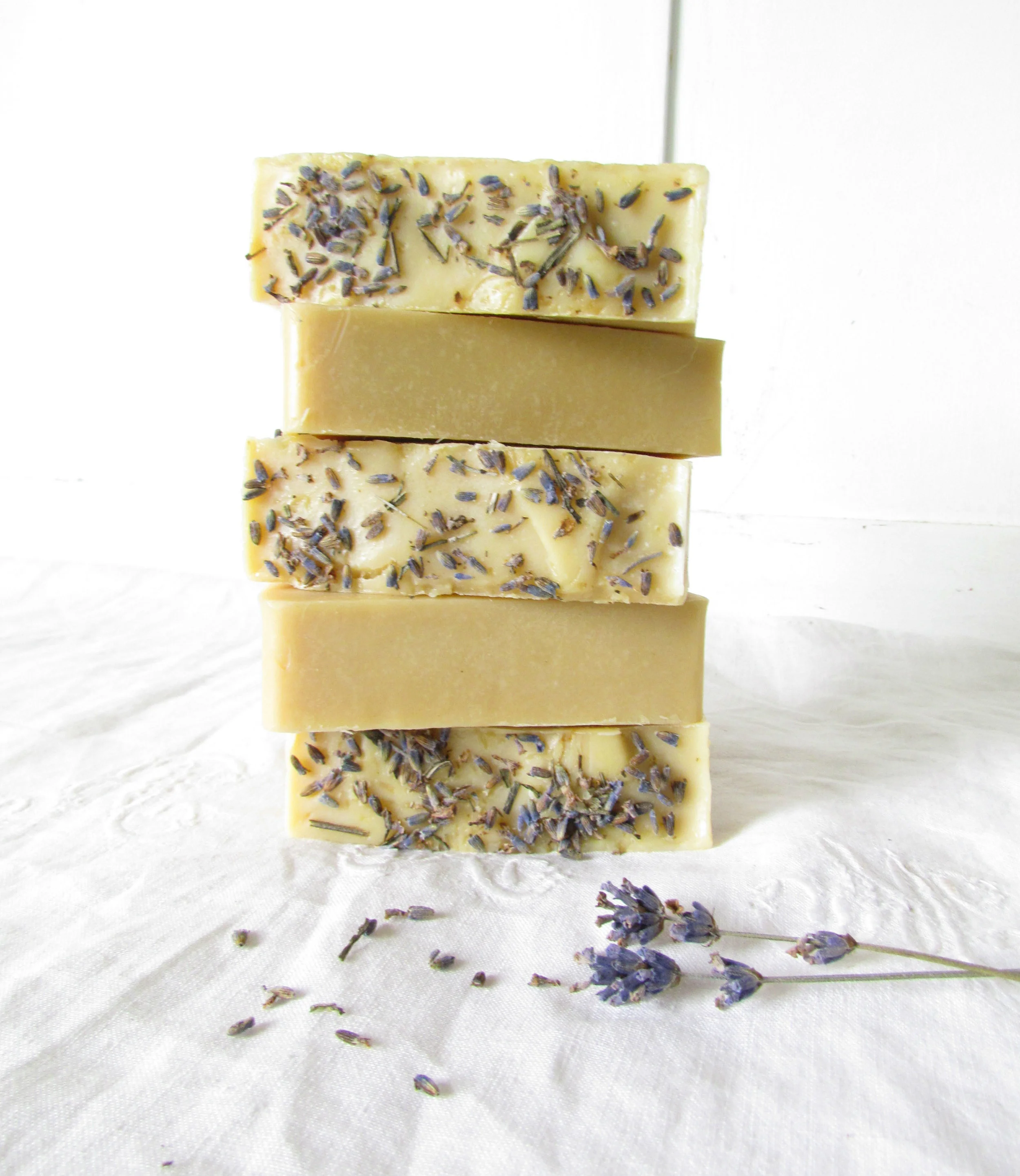 Relaxing English lavender sheep milk soap