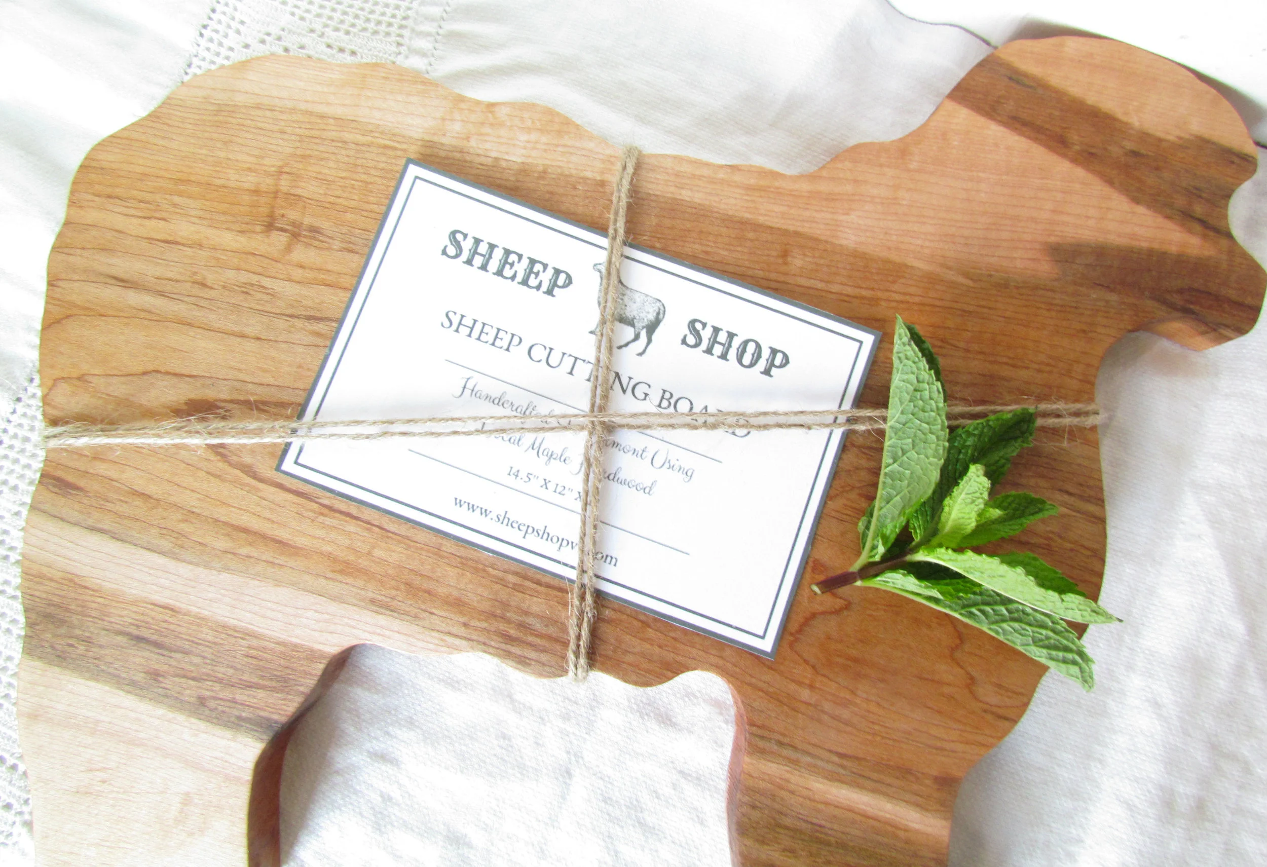 Sheep cutting board