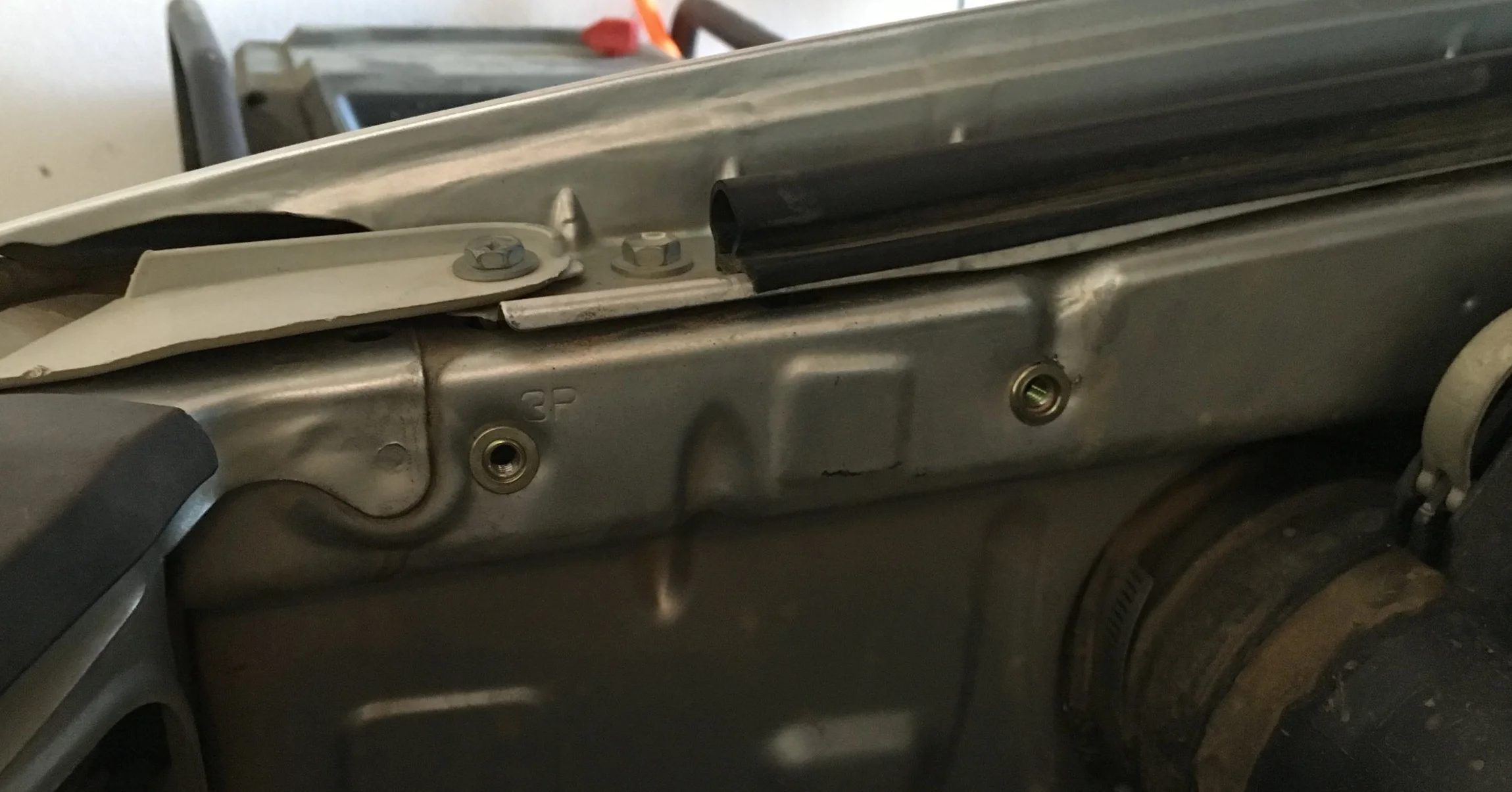 top+rivet+nuts.jpg