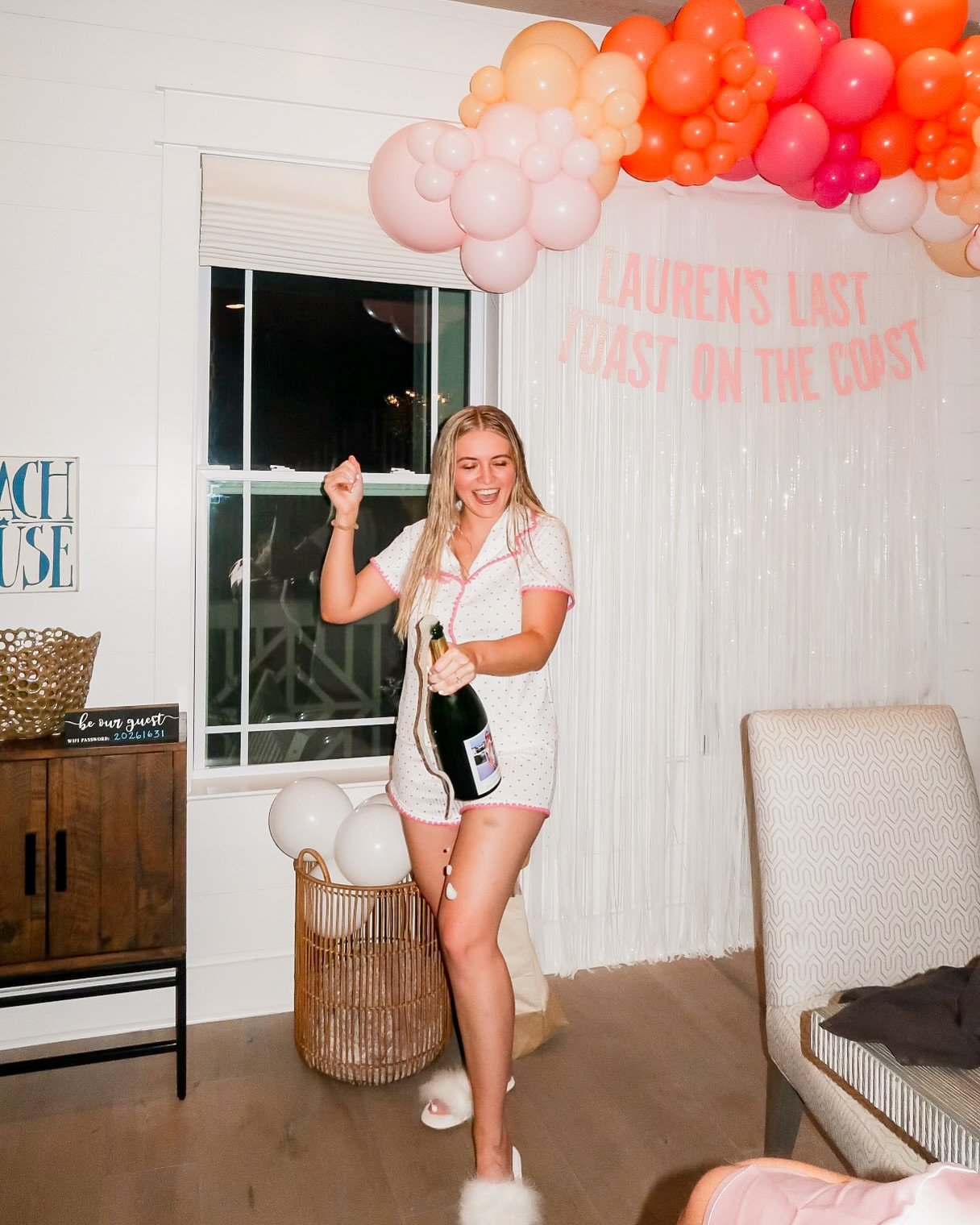 POP SOME BUBBLY 🥂 SHE&rsquo;S GETTING A HUBBY! 

Reliving the cutest Rosemary Beach setup! 🩷

#gotyourbash #30a #birthday #bachelorette