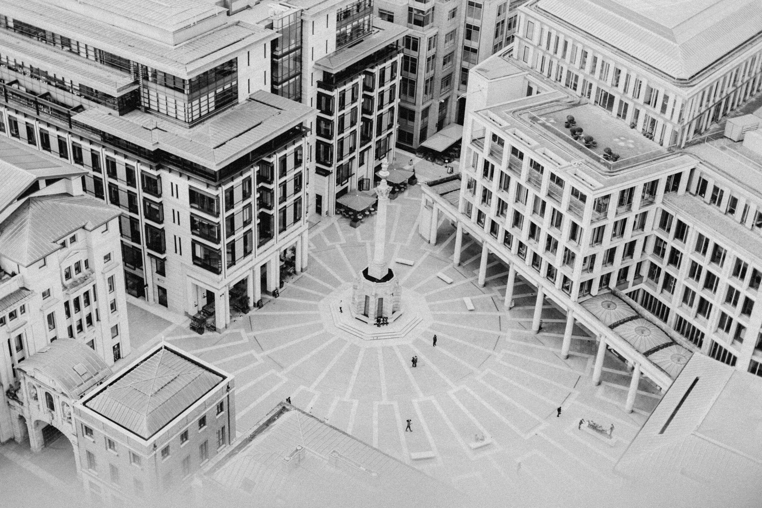 London-Day-One-BW-62.jpg