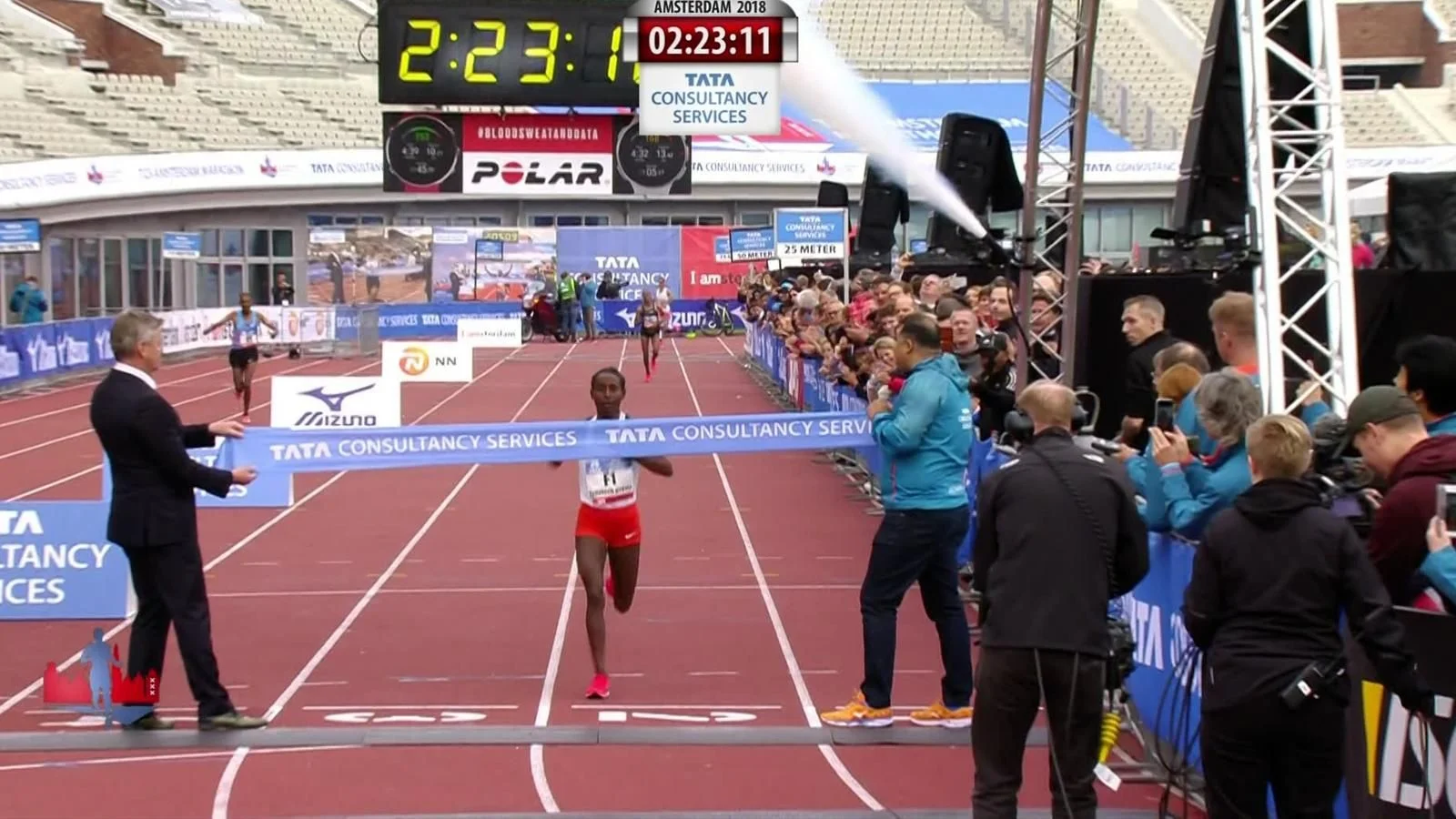 Tadelech Bekele won the women’s Amsterdam marathon in in 2018. Like the men’s champion, she also won in 2017