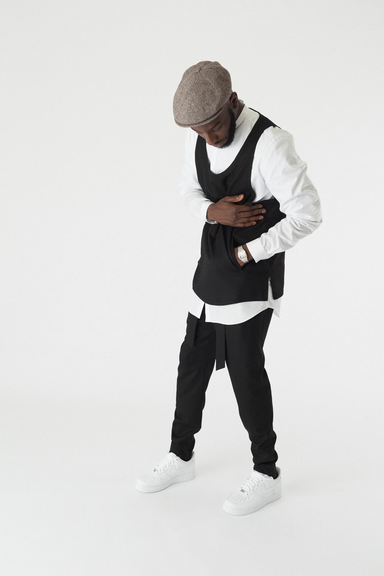 marius_paris:lookbook:sweatshirt:black_wool_basketball_jersey_1.jpg