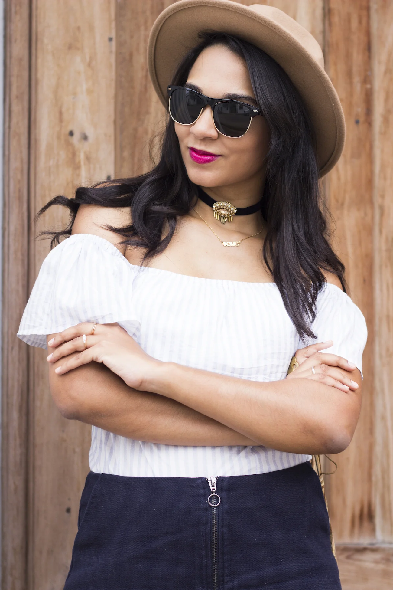 LA PIEZA PERFECTA PARA COMBINAR UN COLLAR CHOKER // El collar choker esta aquí para quedarse, así que todavía tienes tiempo para mostrarlos. ¿Quieres saber la forma perfecta de combinar un collar choker?