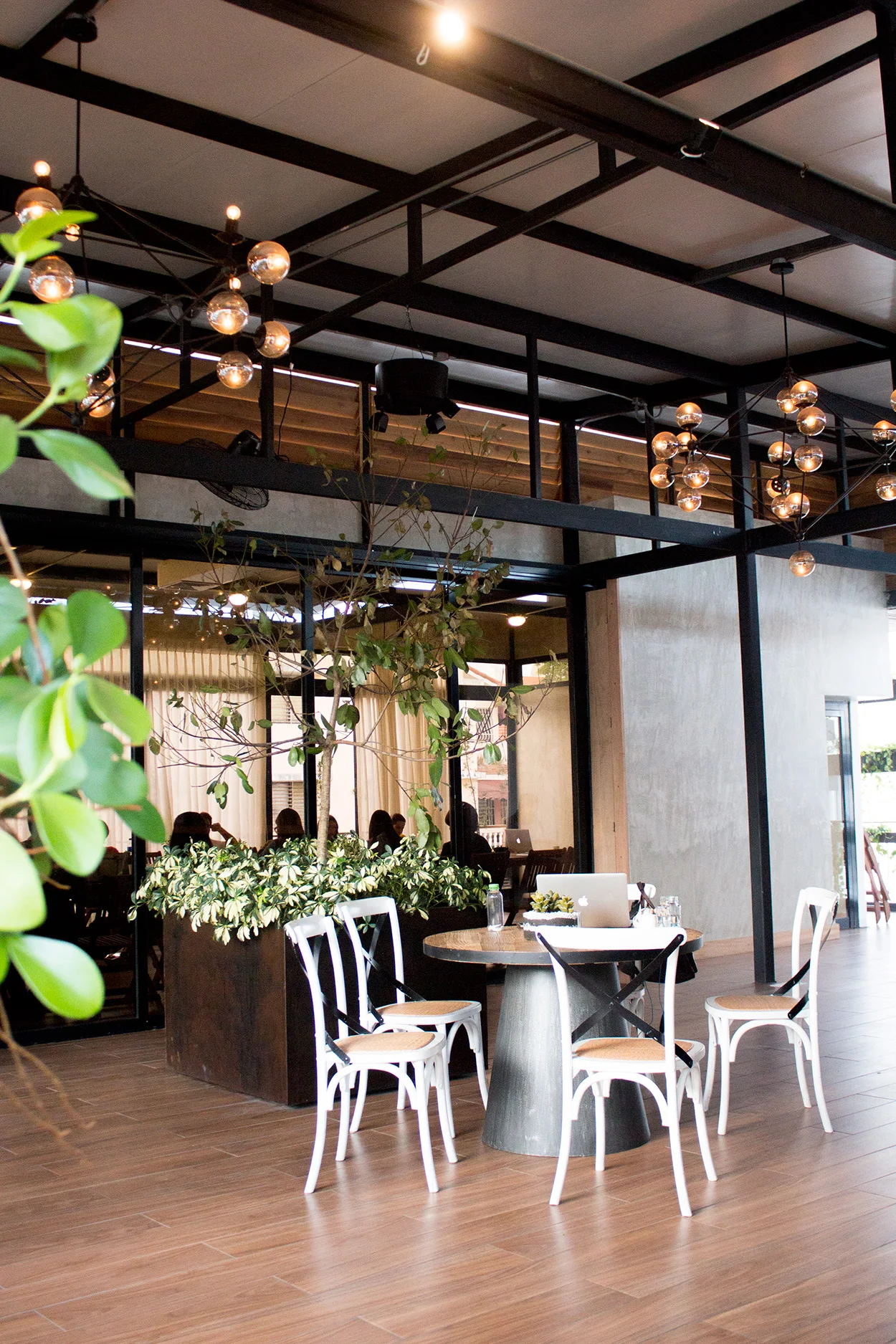 APara los emprendedores, ya existe un espacio creativo en Santo Domingo. Chez Space ofrece espacios para eventos, talleres y coworking.
