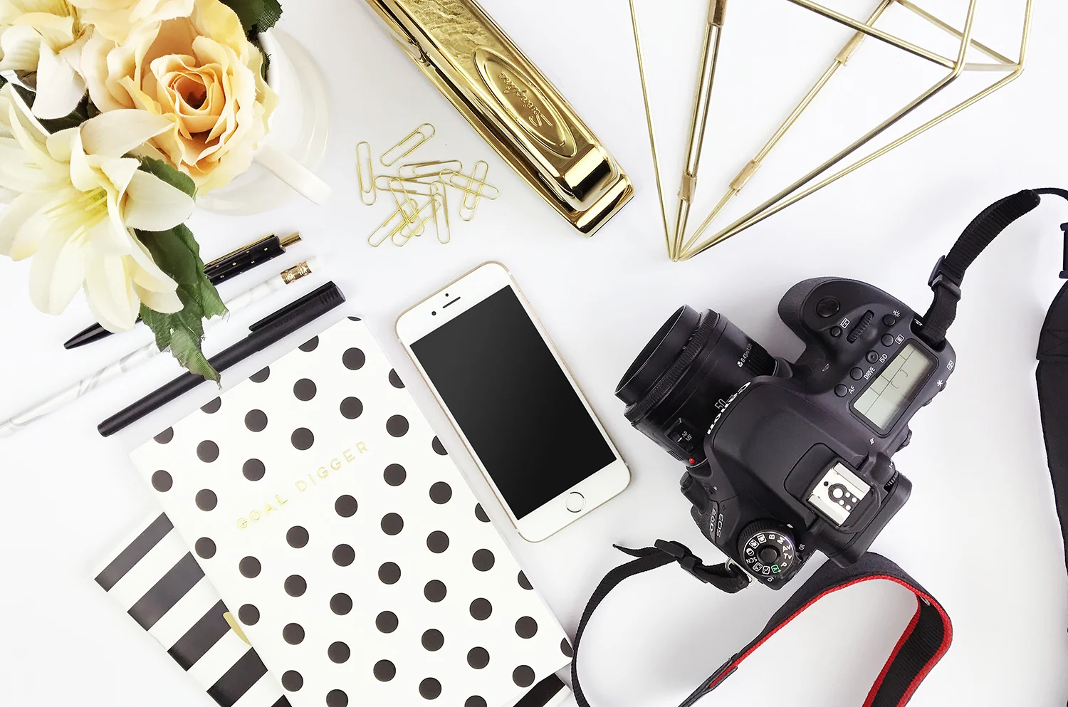 Ya puedes aprende TODOS nuestros trucos fotográficos con #TheKeyToSocialPhotos cómodamente desde tu casa sin importar donde vivas con este workshop online.