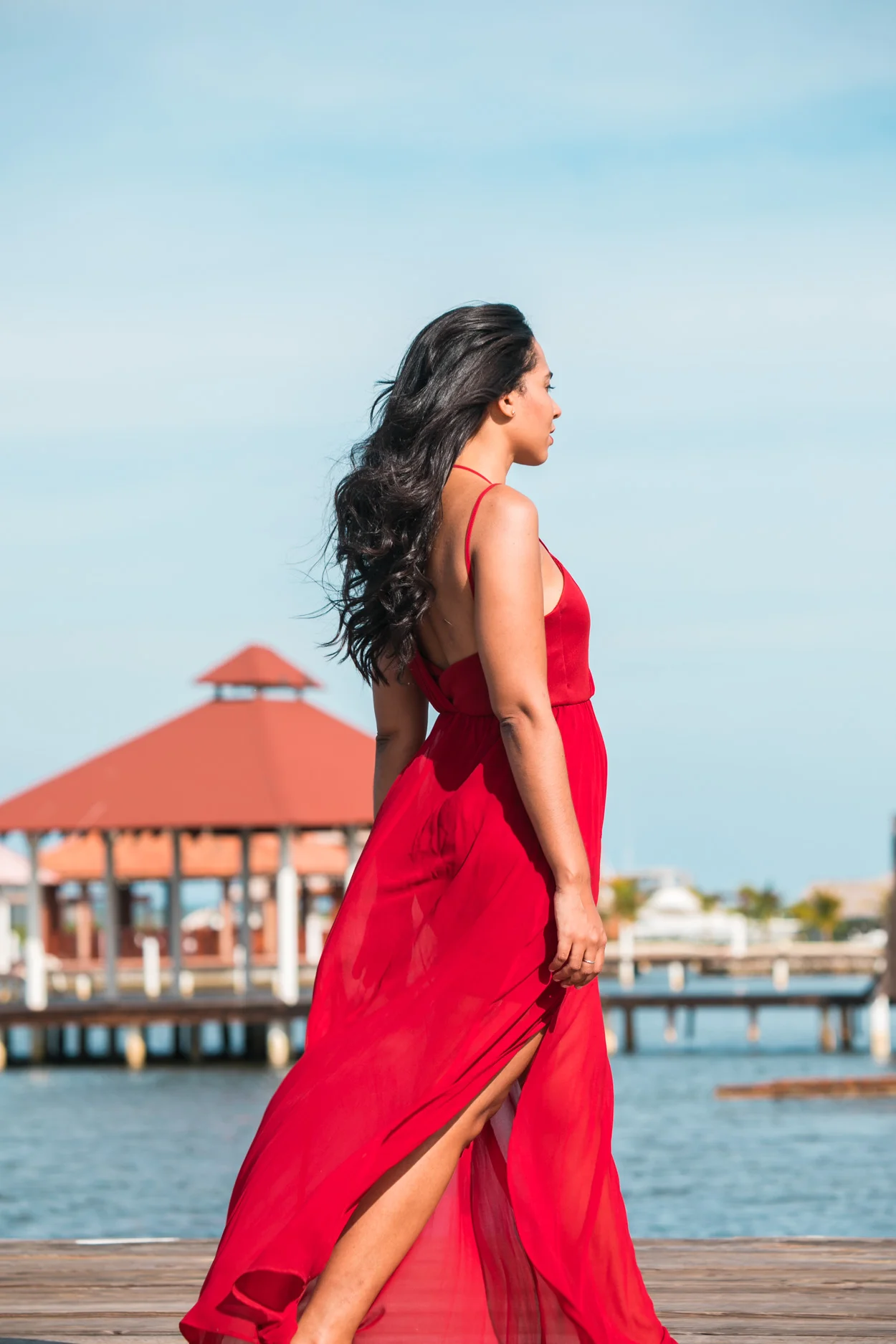 Cómo Transformar Los Vestidos Largos Para Diferentes Ocasiones | Este vestido lo ha usado en unas 3 ocasiones para 3 bodas diferentes. Ahora te comparto mis trucos para los vestidos largos...
