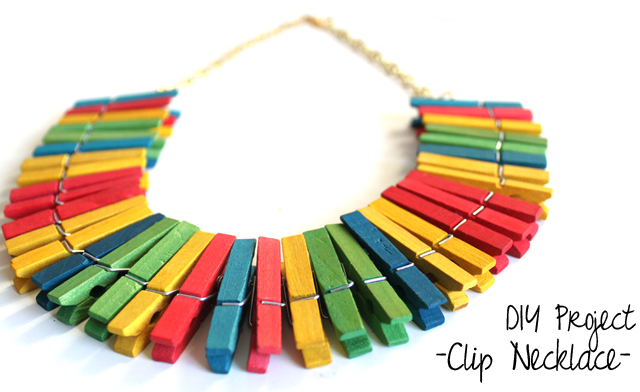 DIY Collar con Ganchos de Ropa 