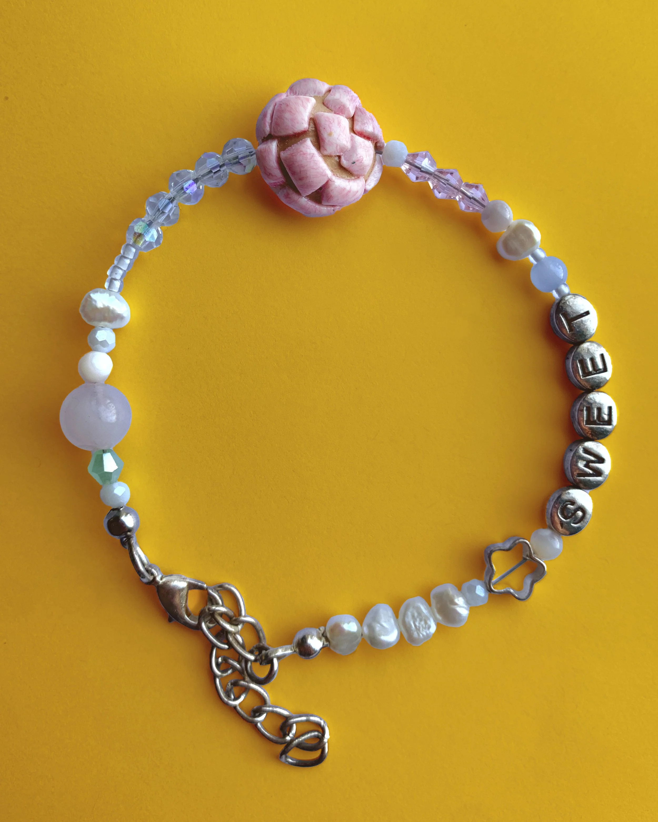 Concha Charm Bracelet
