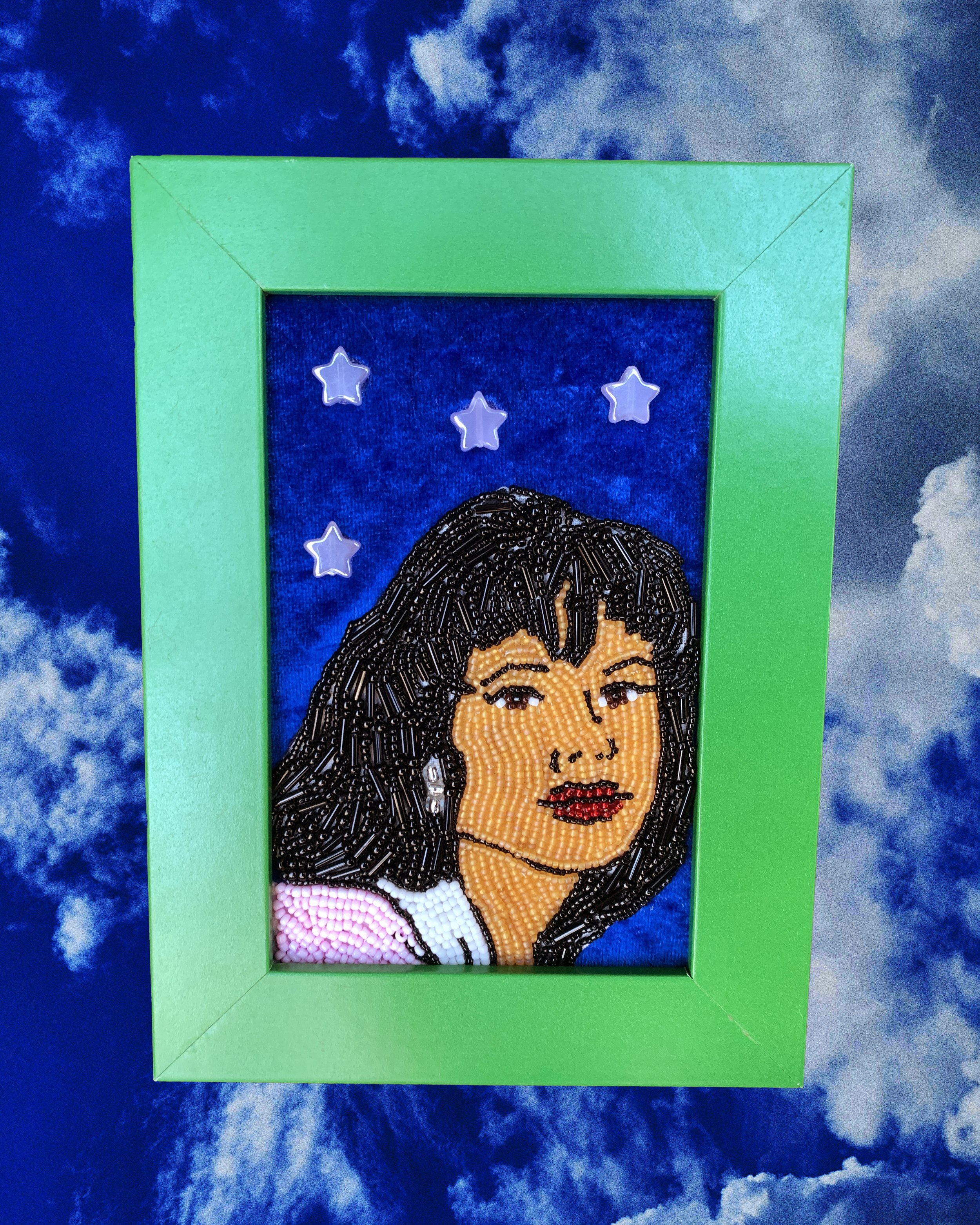 selena frame.jpg