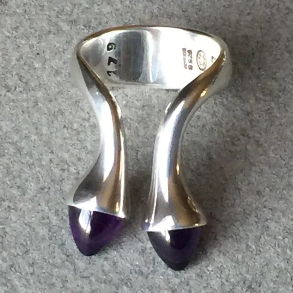 item_1880_740.jpg