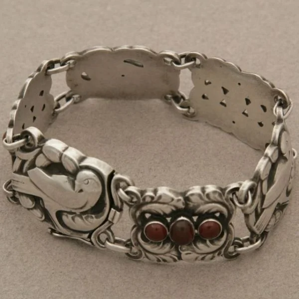 item_1839_835.jpg