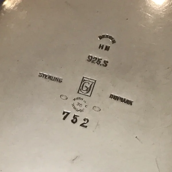 item_2142_127.jpg