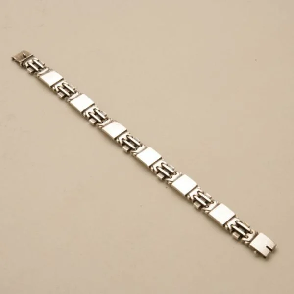 item_1935_545.jpg