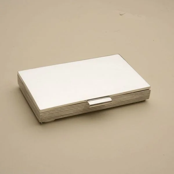 item_307_437.jpg