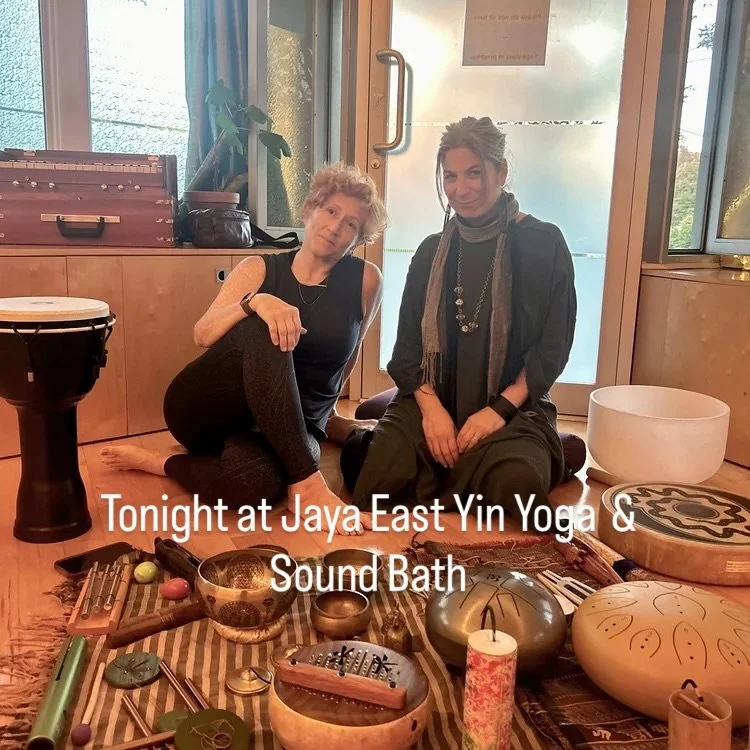 A wonderful Saturday in full swing in the ❤️ of Brooklyn at Jaya!

This evening Katie and Stefanie offer up Yin Yoga and Sound Bath! Still some space for YOU!🔔

Coffee club, a wonderful gang of people gathering every Saturday after class. Today we w