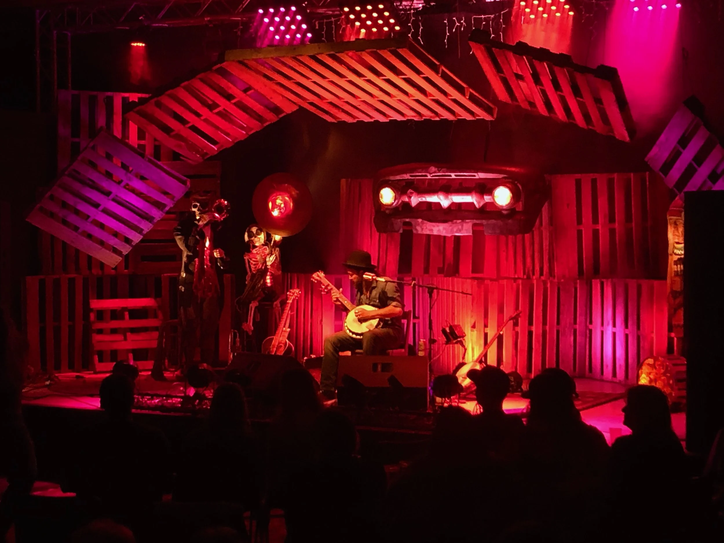 Jalan Crossland ft. Branson Anderson