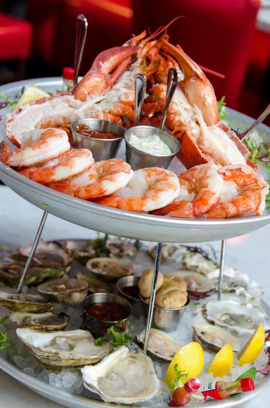 PE6_PHOTO_NY_RAWBAR.jpg