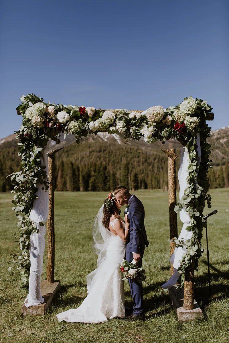 Travis_katrina_wedding_day-730.jpg