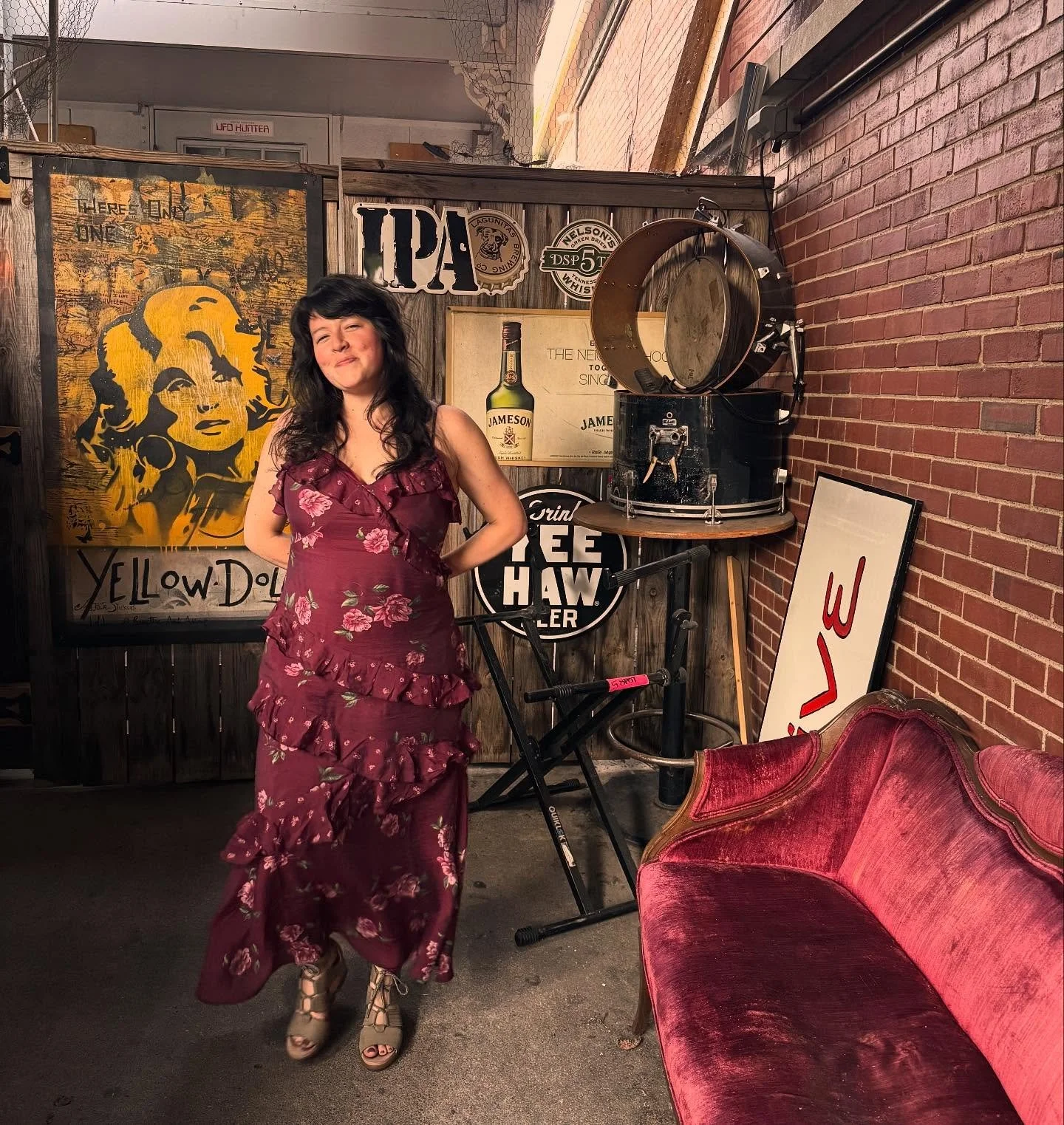 Stellar night of music to kick off Americanafest week!! So fun to turn @the5spotnashville into a listening room for a moment. 🎶✨
Thanks so much to @bandanacheyenna @makenahartlin @isleepinmyjeans & @the.audrey.claire for sharing the stage with