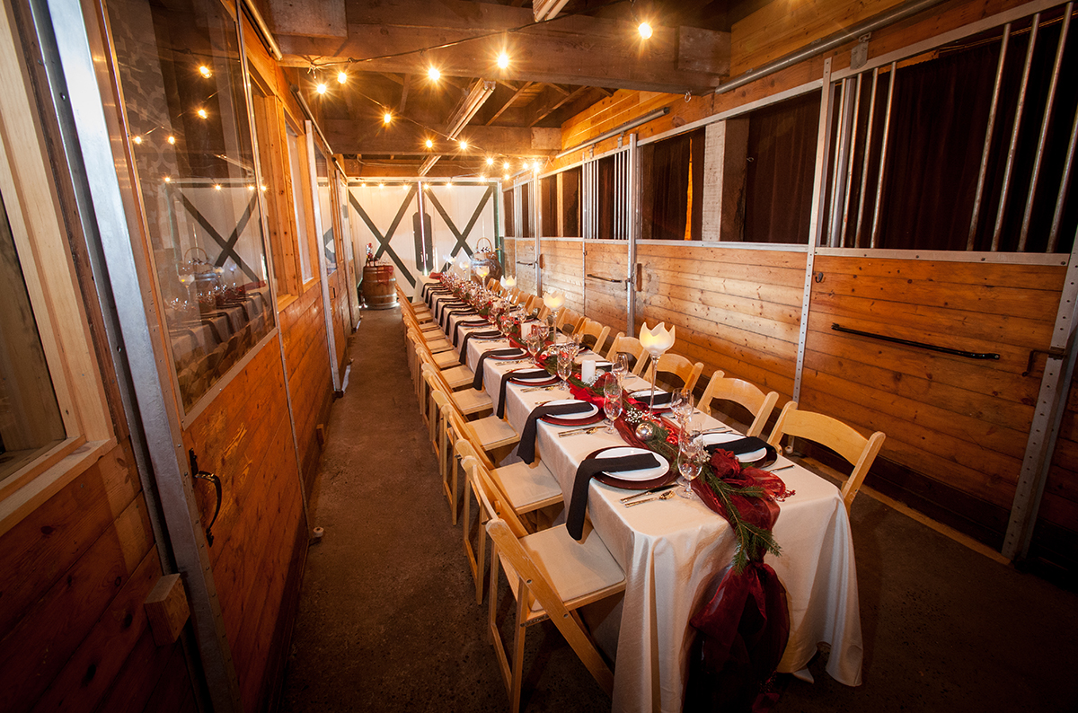 BarnHollyFarm-19e-venues-ph1.jpg