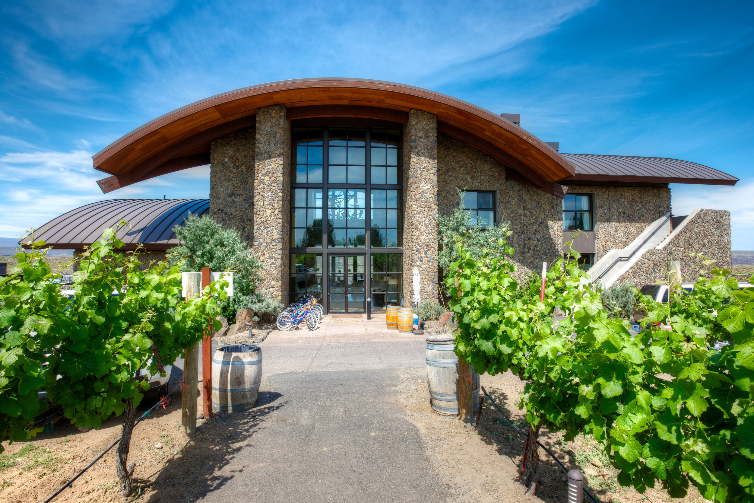 Cave B Inn & Spa Resort
