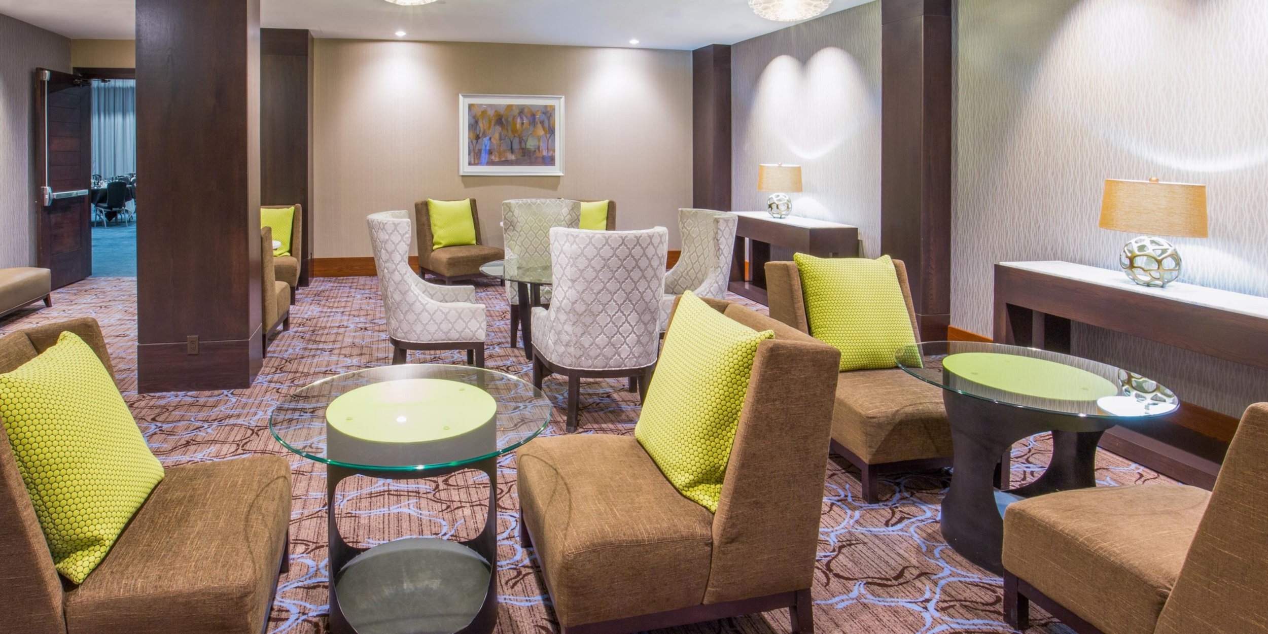 crowne-plaza-seattle-4607371081-2x1.jpeg