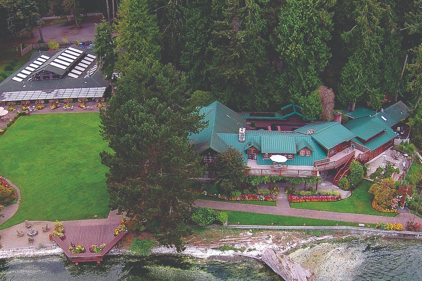 Kiana Lodge
